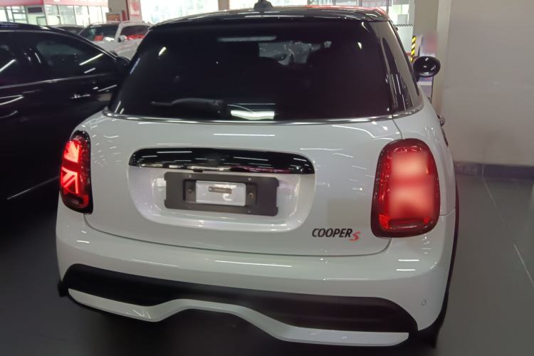 Used MINI MINI 2023 Facelift 2.0T COOPER S Artist Five-Door Edition