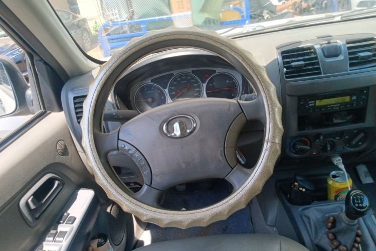 Used Great Wall Wingle 5 2011 2.2L Wealth Edition Two-Wheel Drive Big Double-Cab GW491QE
