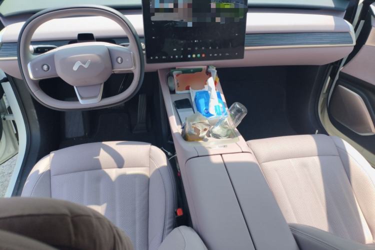 Used ONVO L60 2024 60 kWh Rear-Drive Version
