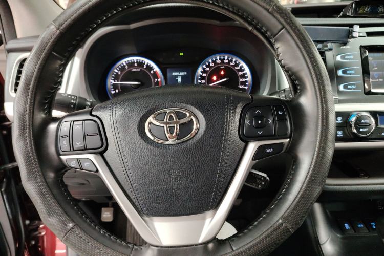 Used Toyota Highlander 2017 2.0T Four-Wheel Drive Luxury Edition 7 Seats