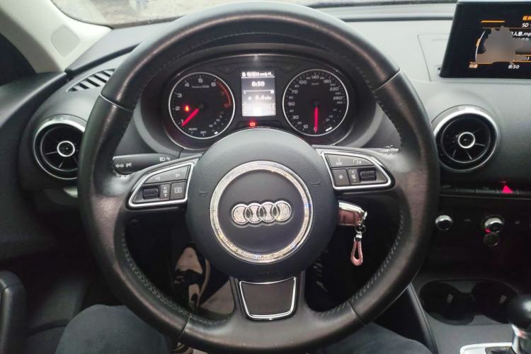 Used Audi A3 2015 Limousine 35 TFSI Millionth Anniversary Intelligent Leading Model
