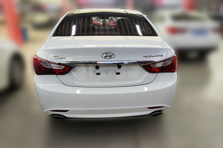 Used Hyundai Sonata 2014 2.4L Automatic Leading Edition China IV Standard Rear