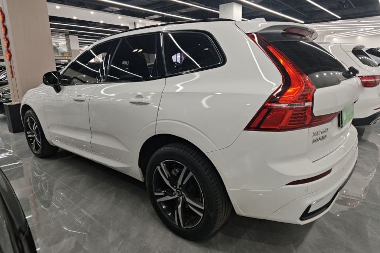 Used Volvo XC60 2022 B5 4x4 Smart & Advanced Sport Edition
