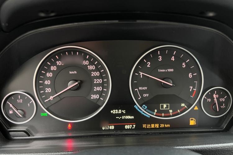 Used BMW 3 Series GT 2019 320i Sport Edition Interior 12