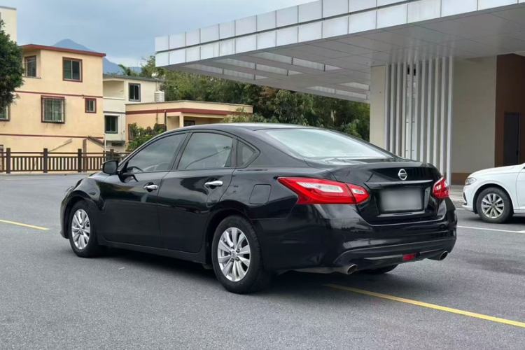Used Nissan Teana 2016 Revised Version 2.0L XL Comfort Edition
