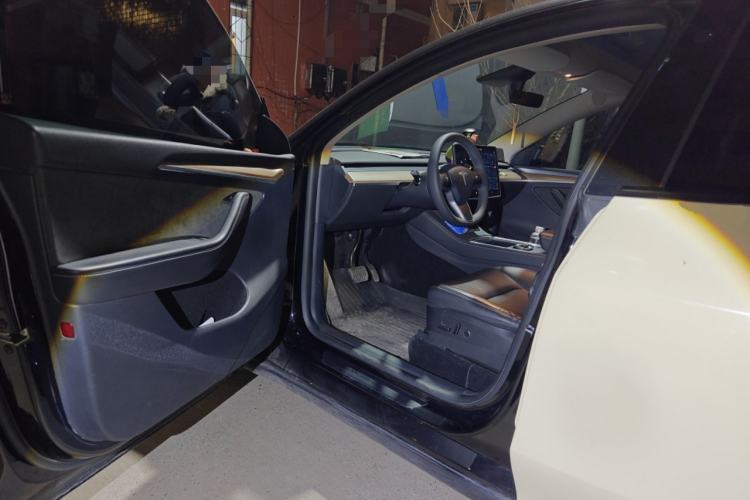 Used Tesla Model Y 2021 Standard Range Rear-Wheel Drive Version Driver Seat