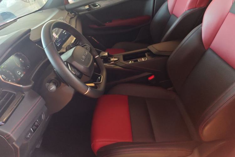 Used Lynk & Co 06 2020 1.5T JinPro model
