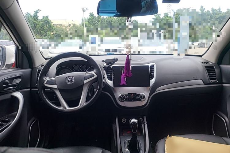 Used CHANGAN CS35 2016 1.6L Manual Luxury Model China IV Standard
