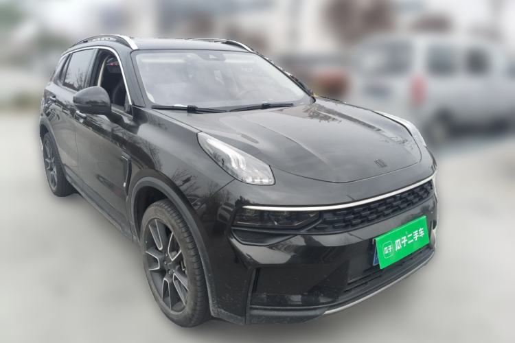 Used Lynk & Co 01 2021 2.0TD Two-Wheel-Drive Pro Trim Front Right 45 Deg