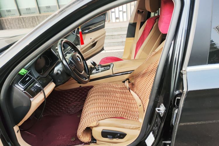 Used BMW 7 Series 2013 730Li Leading Model
