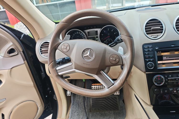 Used Mercedes-Benz M-Class AMG 2011 AMG ML 63 Steering Wheel