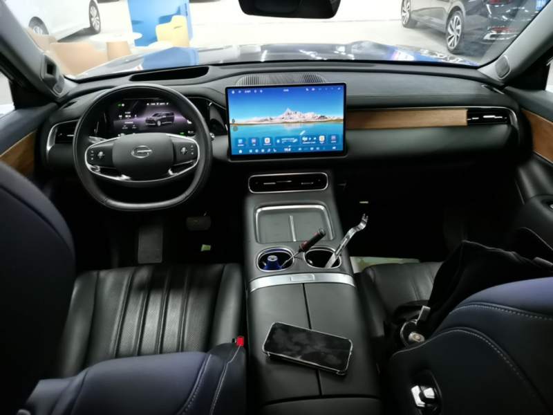 Used GAC Trumpchi S9 2025 Model Qiankun Ultra 6-Seater — 9
