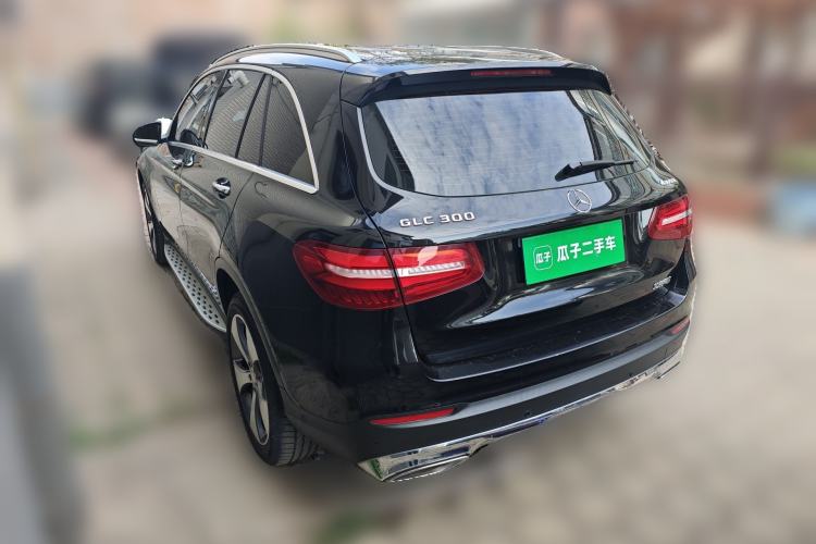 Used Mercedes-Benz GLC 2016 GLC 300 4MATIC Luxury Model Rear Left 45 Deg