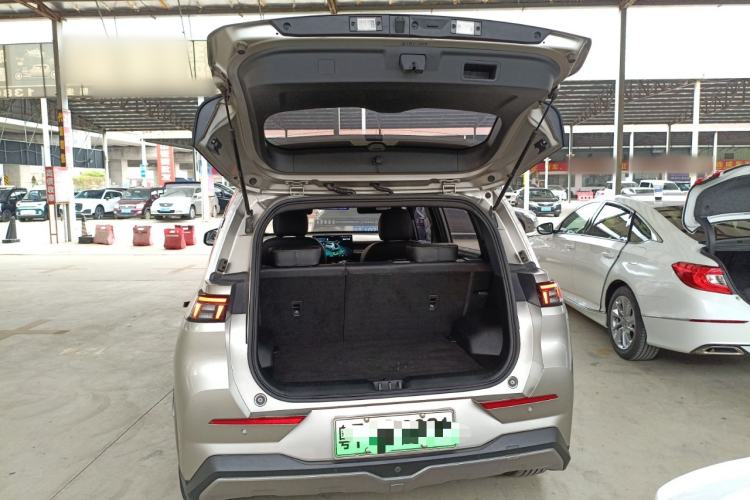 Used AION Y 2022 70 Executive Edition Lithium Iron Phosphate