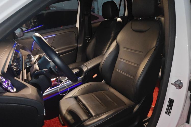 Used Mercedes-Benz GLA 2020 GLA 200 Left Front Seat