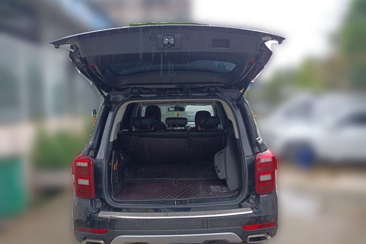 Used GAC Trumpchi GS8 2017 320T Two-Wheel Drive Luxury Smart Connectivity Version (7 Seats)
