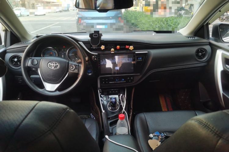 Used Toyota Levin 2017 Revised Dual-Engine 1.8H GS E-CVT Elite Sunroof Version China V Standard