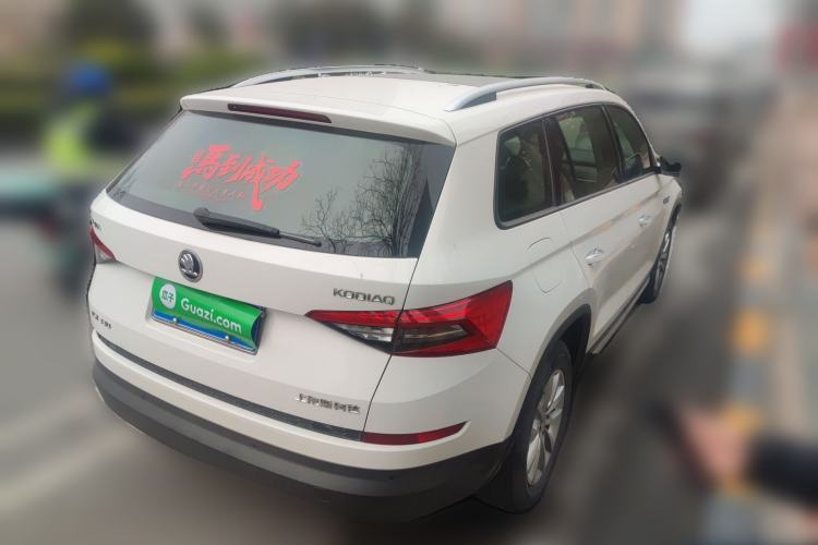 Used Skoda Kodiaq 2018 Facelifted TSI330 5-Seater Two-Wheel-Drive Comfort Edition Rear Right 45 Deg