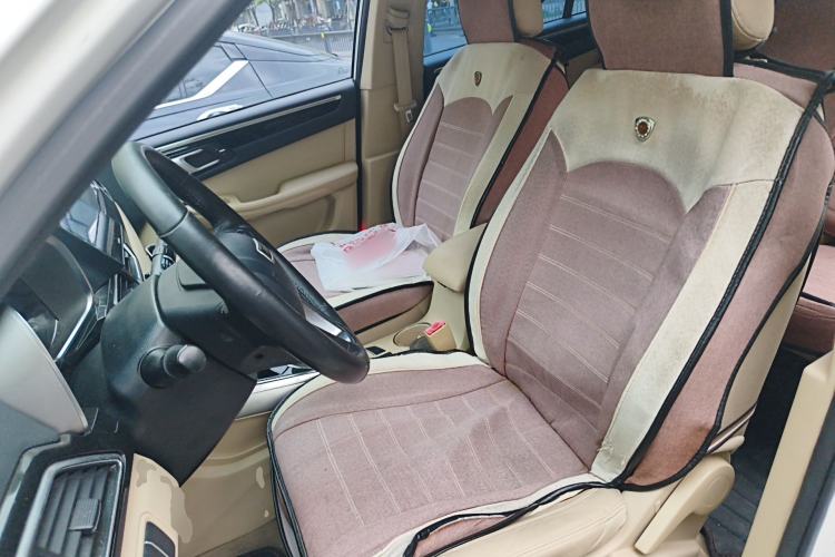 Used Zotye Domy X5 2017 Platinum Edition 1.5T Manual Luxury 7-Seater Model Left Front Seat