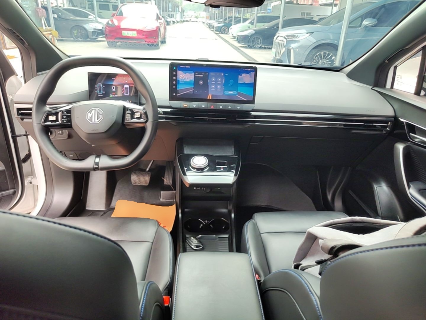 MG 4 EV 2023 415 km Range Sea-Faring Champion Edition — снимка 12