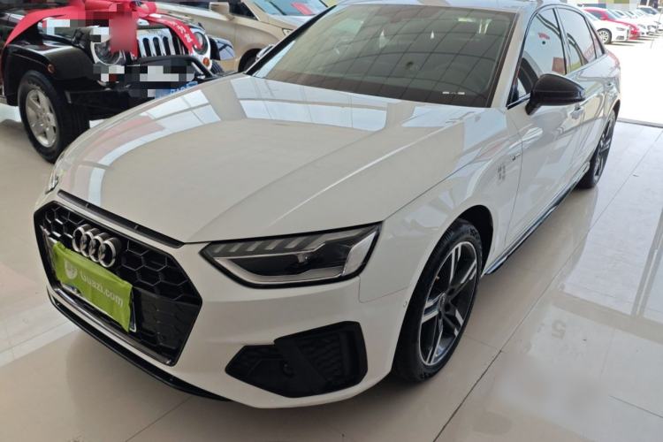 Used Audi A4L 2022 40 TFSI Luxury Dynamic Model