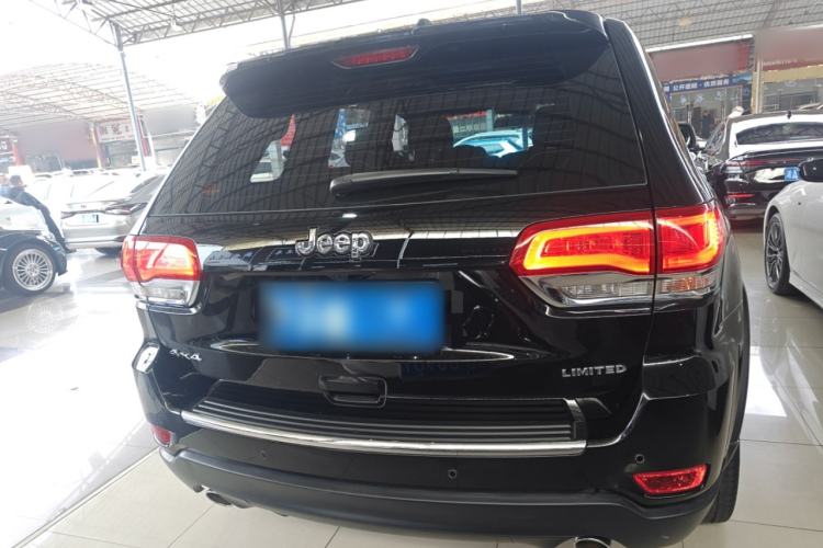 Used Jeep Grand Cherokee (Import) 2016 3.0L Comfort Navigation Edition