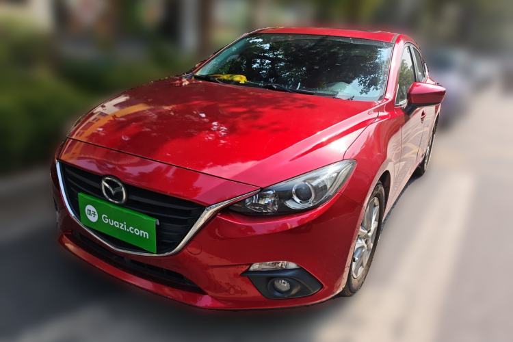 Used Mazda 3 Axela 2016 Hatchback 1.5L Automatic Luxury Model