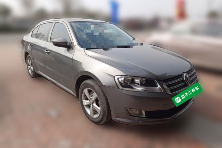 Used Volkswagen Lavida 2013 Classic 1.6L Manual Fashion Edition
