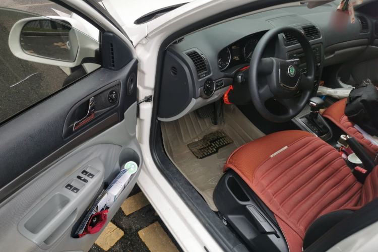 Used Skoda Octavia 2013 1.6L Automatic Elegance Edition
