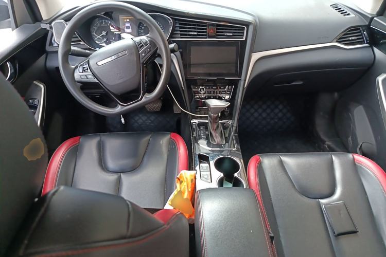 Used Venucia D60 2019 1.6L XL CVT Smart Connect Elite Edition