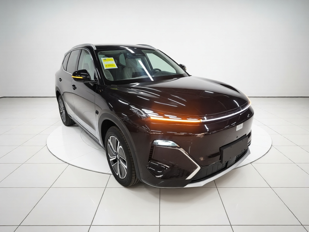 Geely Galaxy Xingjian 7 EM-i 2026 Model 135km Smart Navigation Version — снимка 3