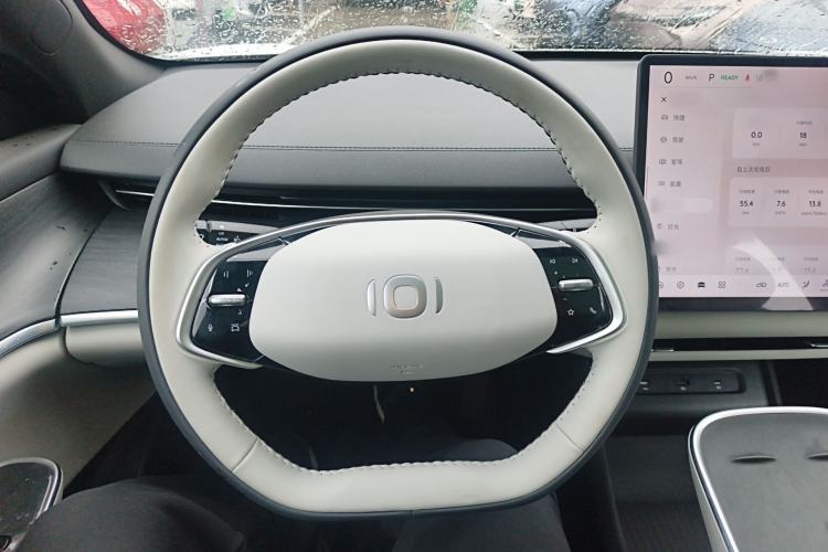 Used CHANGAN NEVO A07 2025 All-Electric "Real Bargain" 525 Luxury Model Steering Wheel