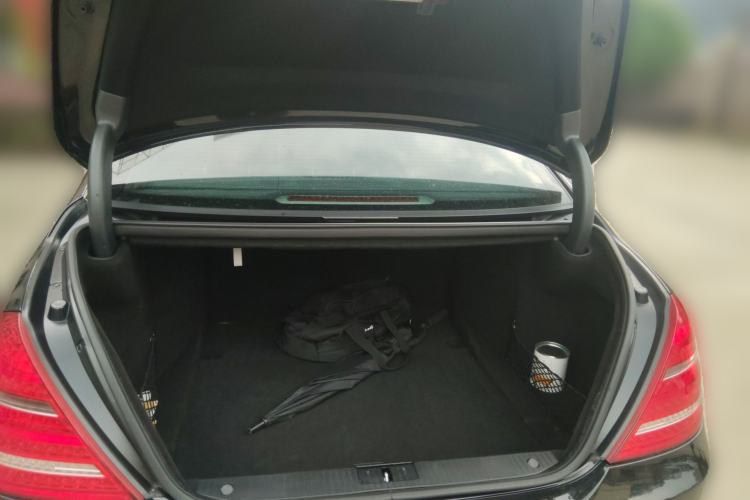 Used Mercedes-Benz S-Class 2010 S 300 L Luxury Model
