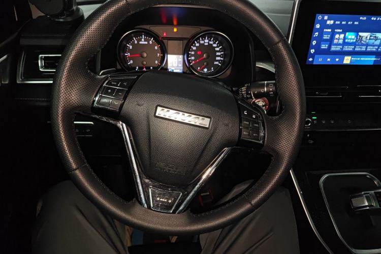 Used Haval M6 2021 PLUS 1.5T DCT Luxury Smart Connectivity Model Steering Wheel