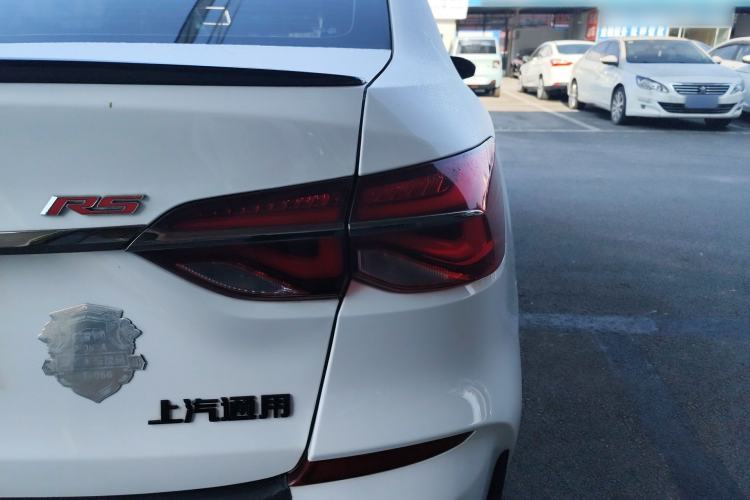 Used Chevrolet Monza 2020 Light Hybrid RS 330T Automatic Comfort Edition Right Rear Taillight