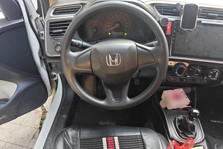 Used Honda Greiz 2016 1.5L Manual Classic Edition
