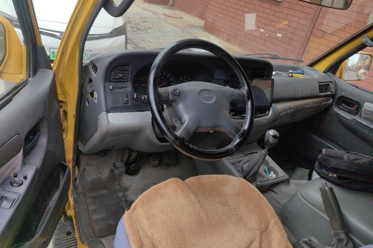 Used Jinbei Hiace 2011 2.0L 5th Generation Power King Deluxe Version 4G20D4B Steering Wheel