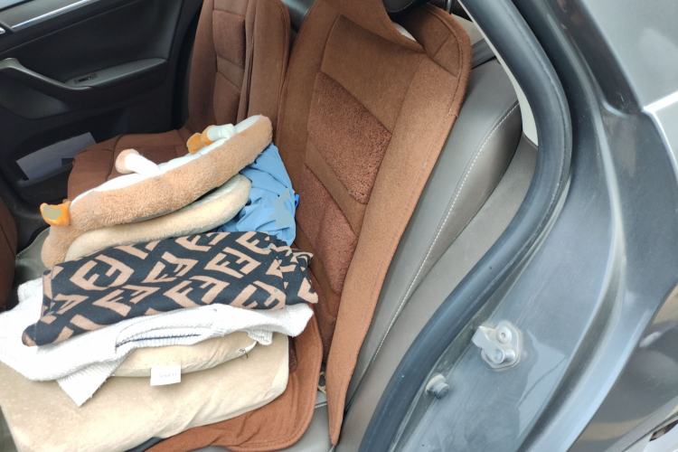 Used Volkswagen Bora 2014 1.6L Automatic Comfort Model Left Rear Seat