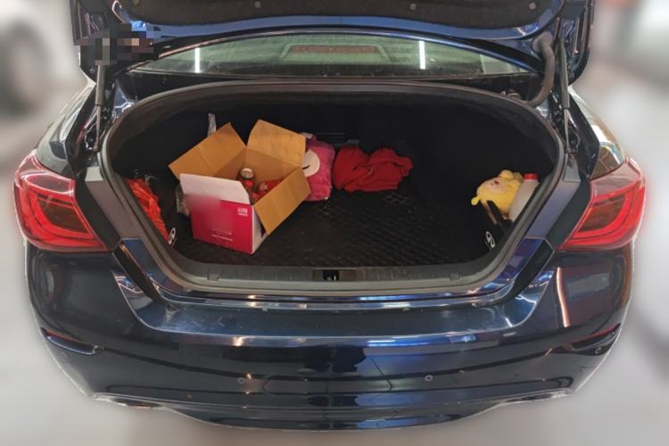 Used Infiniti Q70 2015 Q70L 2.5L Elite Edition Trunk