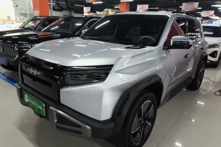 Used Formula Leopard Titanium 3 2025 501KM All-Wheel Drive Intelligent Driving Ultra Version