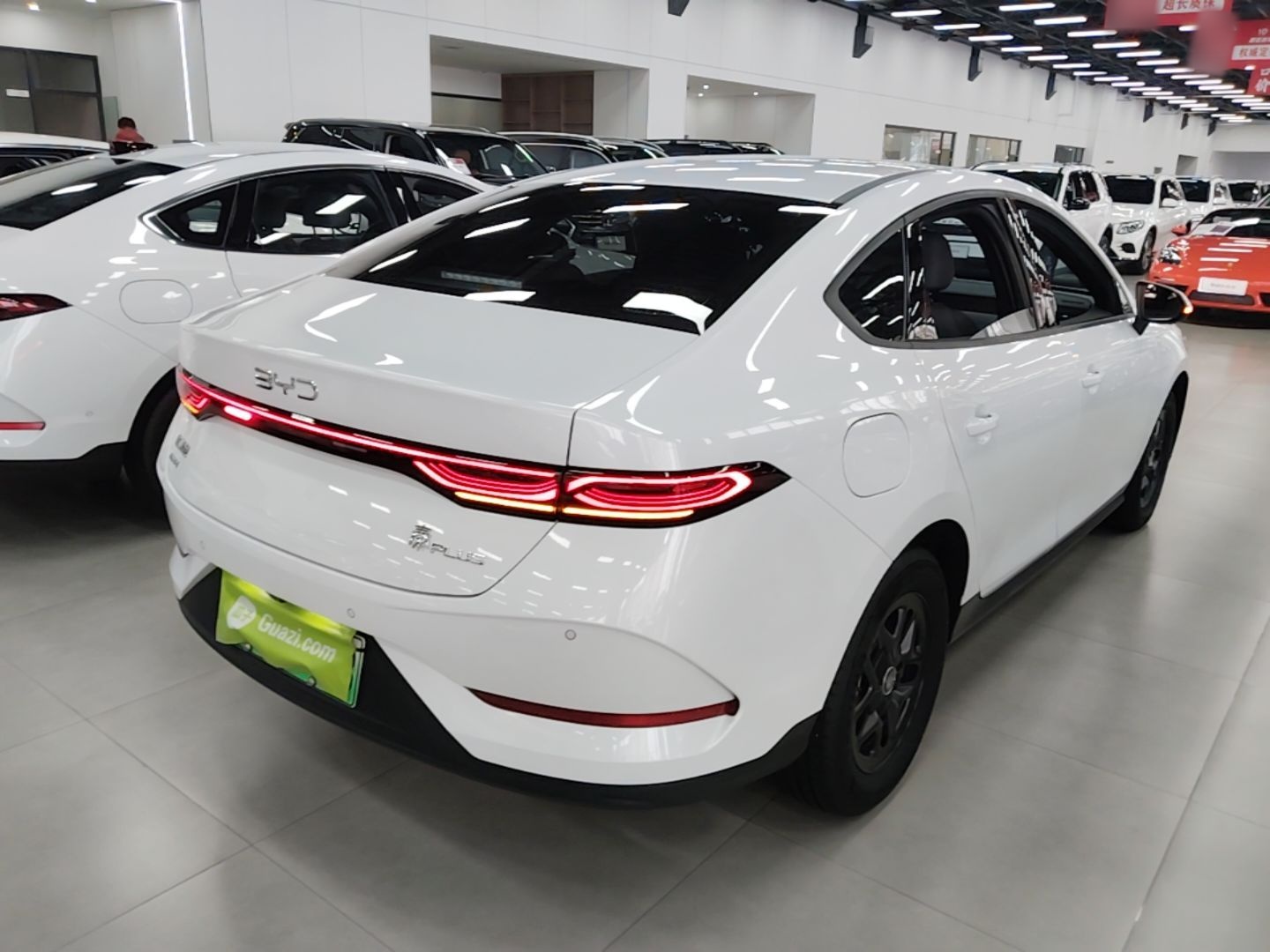 BYD Qin PLUS 2025 DM-i Smart Drive 55KM Leading Model — снимка 6