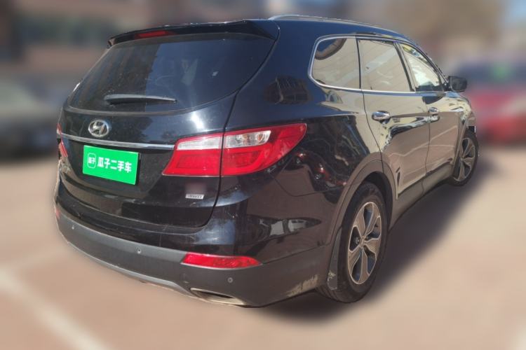 Used Hyundai Grand SantaFe 2013 3.0L 7-Seater Four-Wheel-Drive Comfort Edition Rear Right 45 Deg
