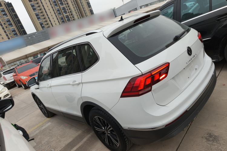 Used Volkswagen Tiguan L 2021 330TSI Automatic Two-Wheel Drive Smart Edition