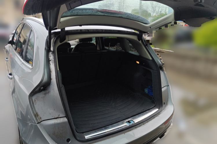 Used Audi Q5 2012 2.0TFSI Technology Model Trunk