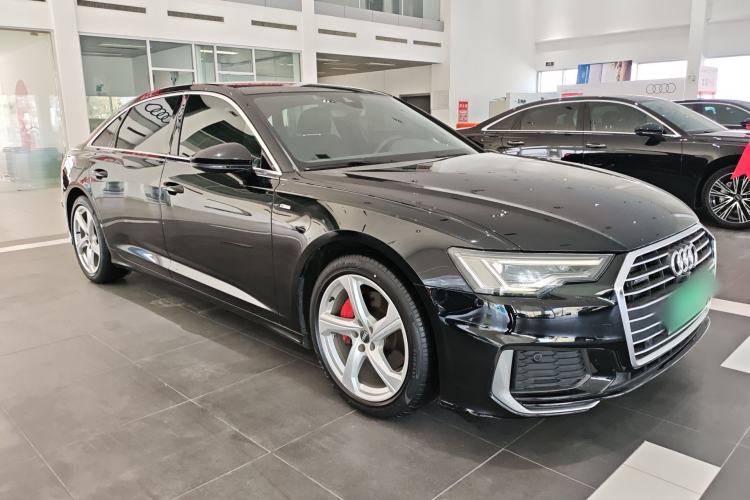 Used Audi A6L 2021 45 TFSI Prestige Dynamic Edition Front Right 45 Deg