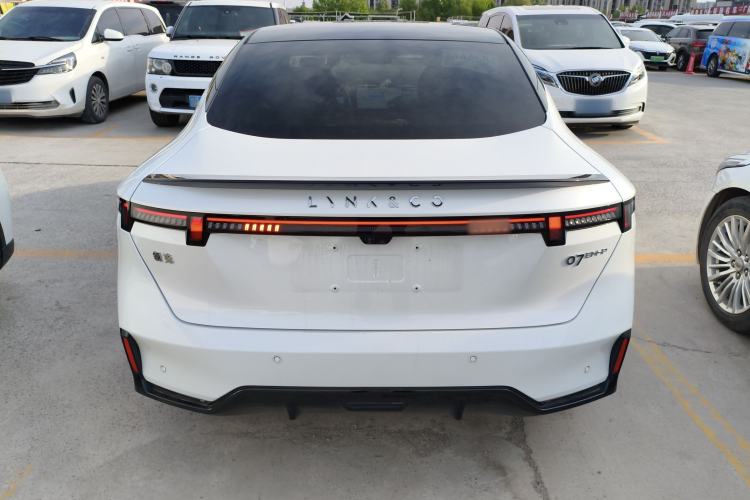 Used Lynk & Co 07 2024 EM-P 126 Long-Range Ultra Rear