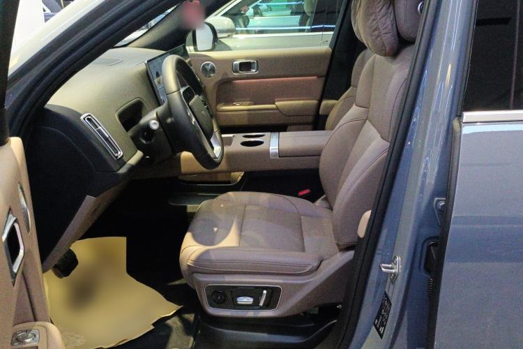 Used Li Auto L7 2025 Ultra Smart Refreshed Edition
