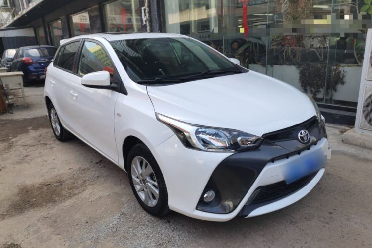 Used Toyota YARiS L Zhi Xuan 2016 Revised Version 1.5G CVT with Dynamic Sunroof
