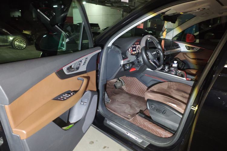 Used Audi Q7 New Energy 2019 55 e-tron
