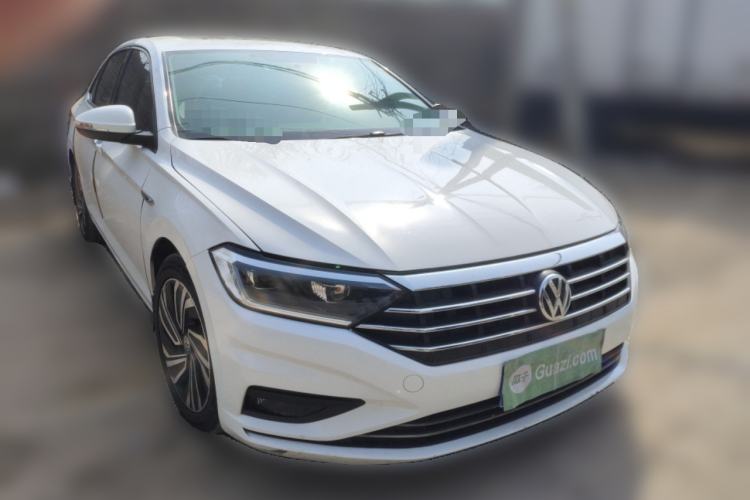 Used Volkswagen Sagitar 2022 280TSI DSG Flyover Edition Front Right 45 Deg